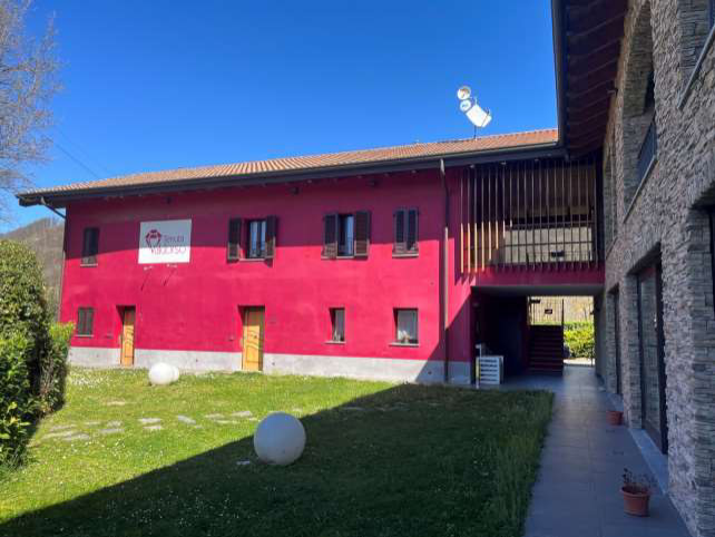 Attivit� commerciale in vendita a Montechiaro d'Acqui