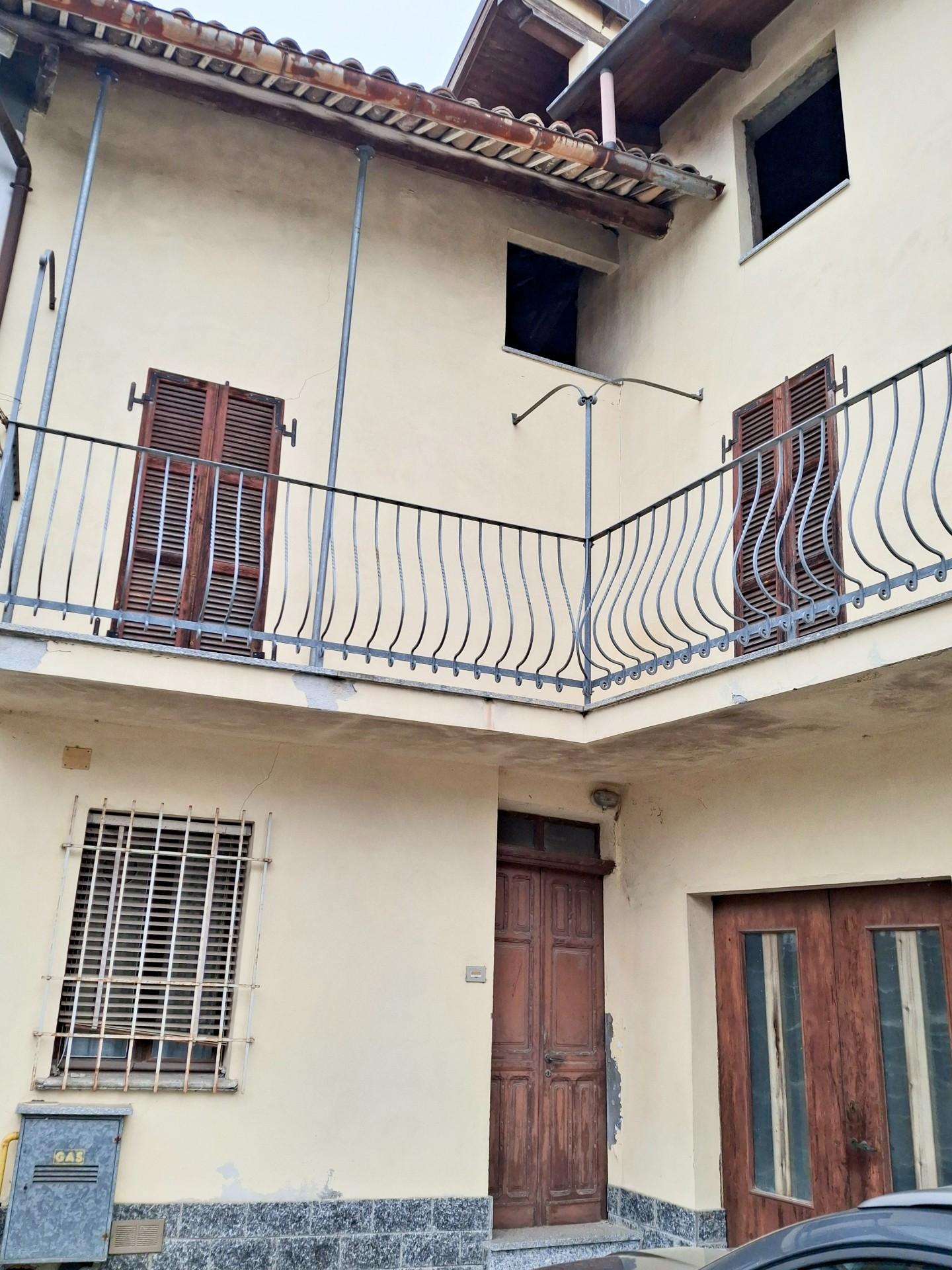 Appartamento in vendita a Alice Bel Colle