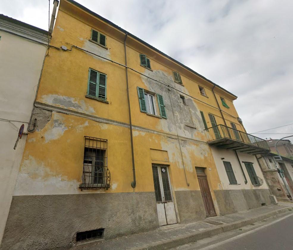 Trilocale da ristrutturare a Visone