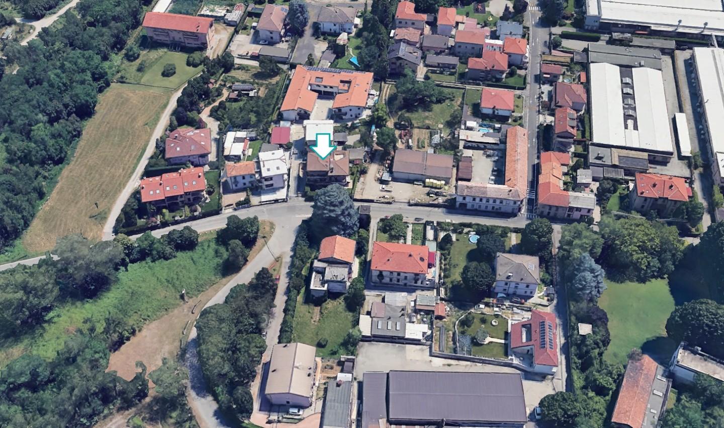 Quadrilocale in vendita a Lentate sul Seveso