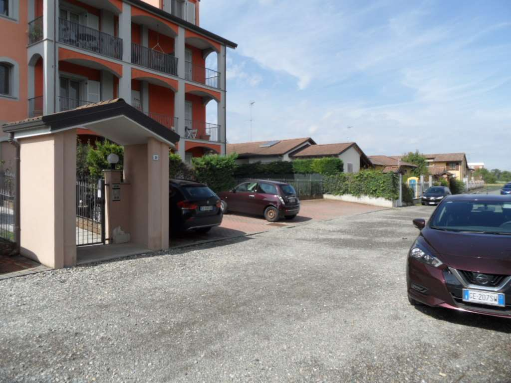 Box/Garage 55mq in vendita a Alessandria