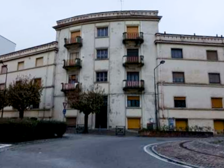 Quadrilocale con terrazzo a Valenza