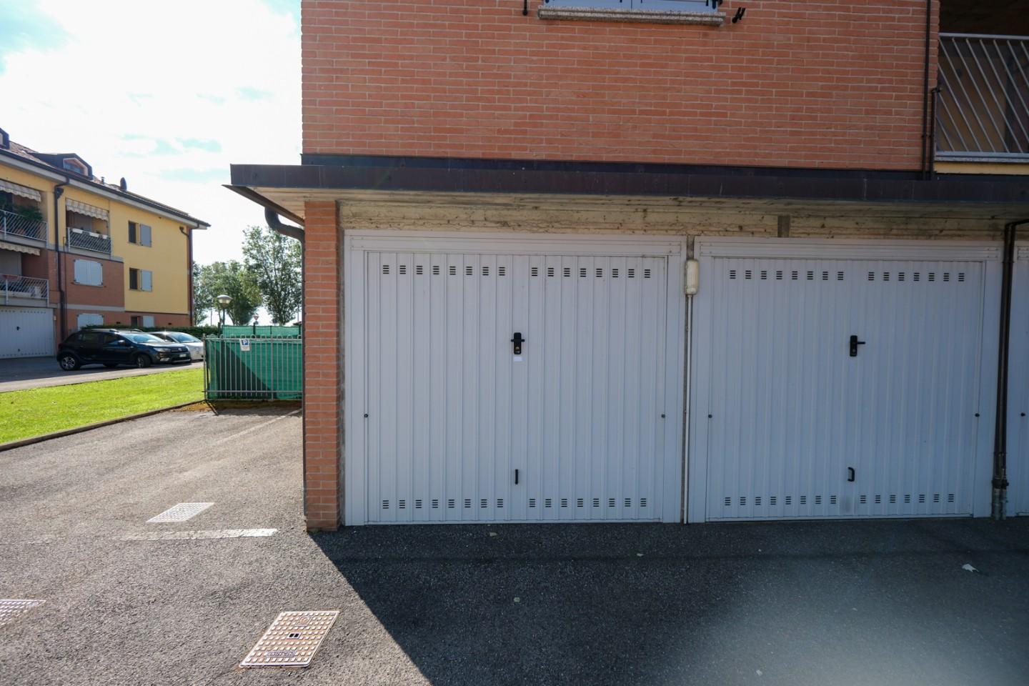 Box/Garage 15mq in vendita a Vermezzo