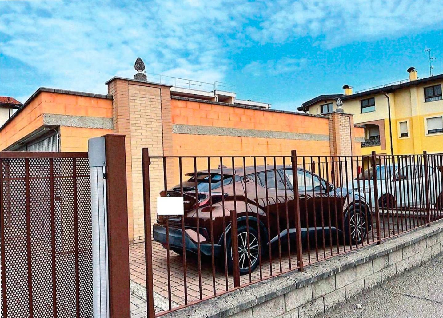 Casa vacanza Bilocale in vendita a Lungavilla