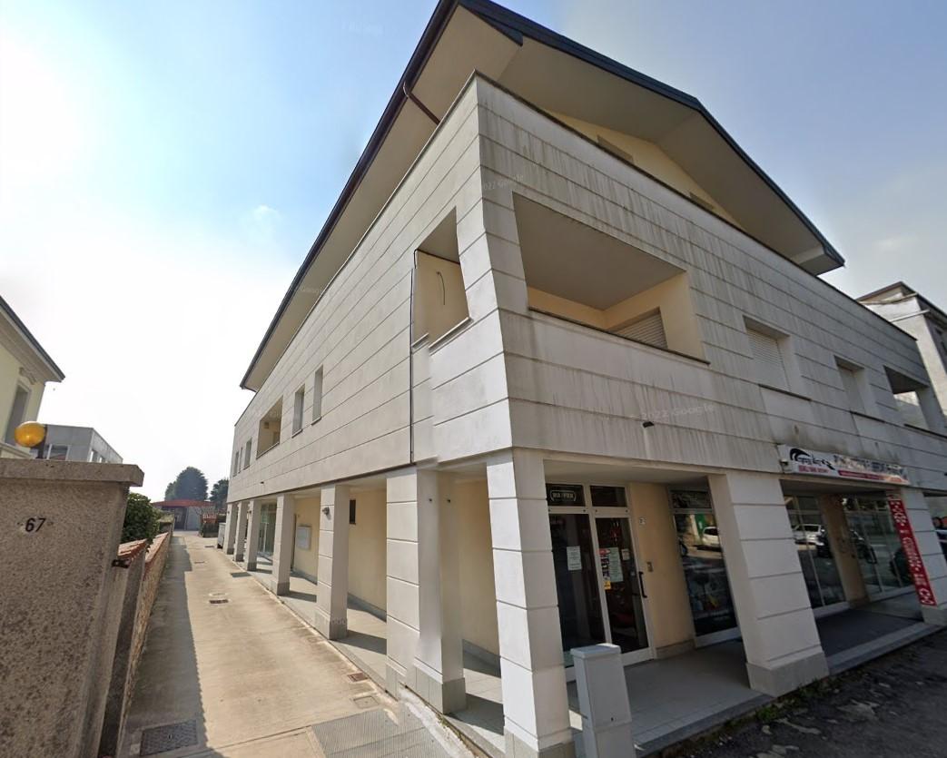 Negozio in vendita a Giussano