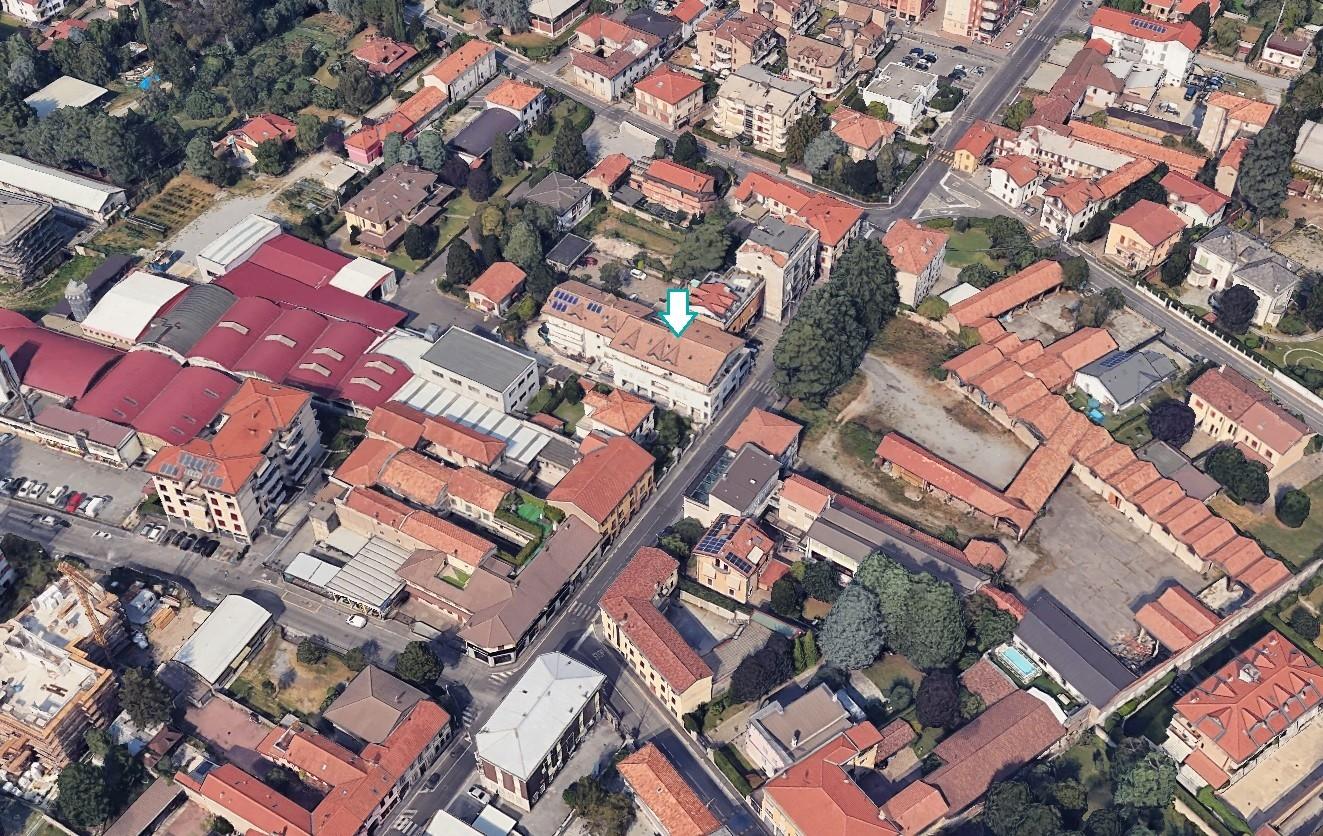 Negozio in vendita a Giussano