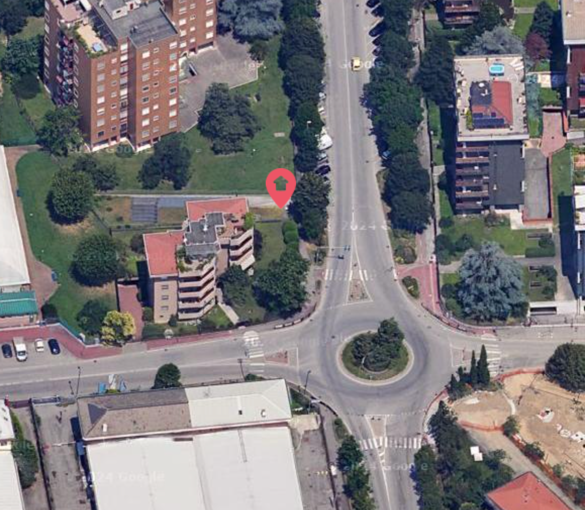 Box/Garage 16mq in vendita a Segrate