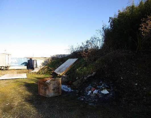 Capannone in vendita a Robbio