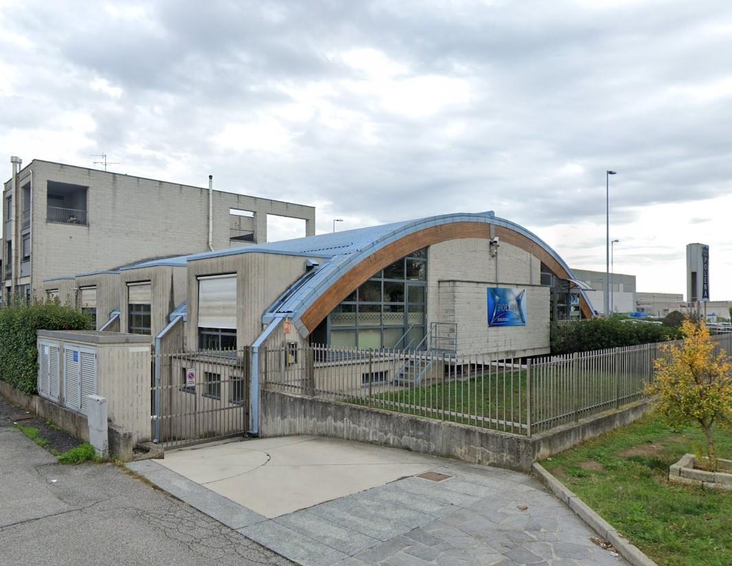 Capannone in vendita a Cavenago di Brianza