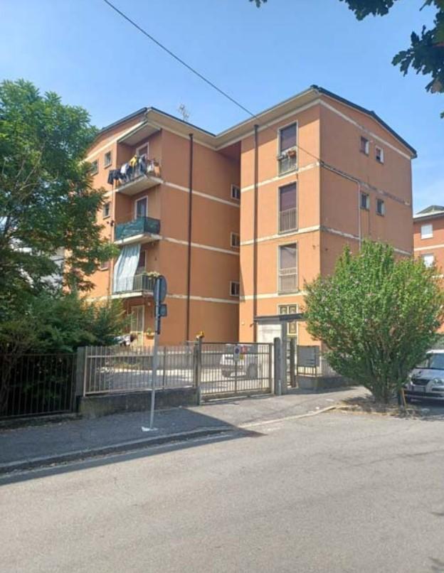 Trilocale da ristrutturare a Cassano d'Adda