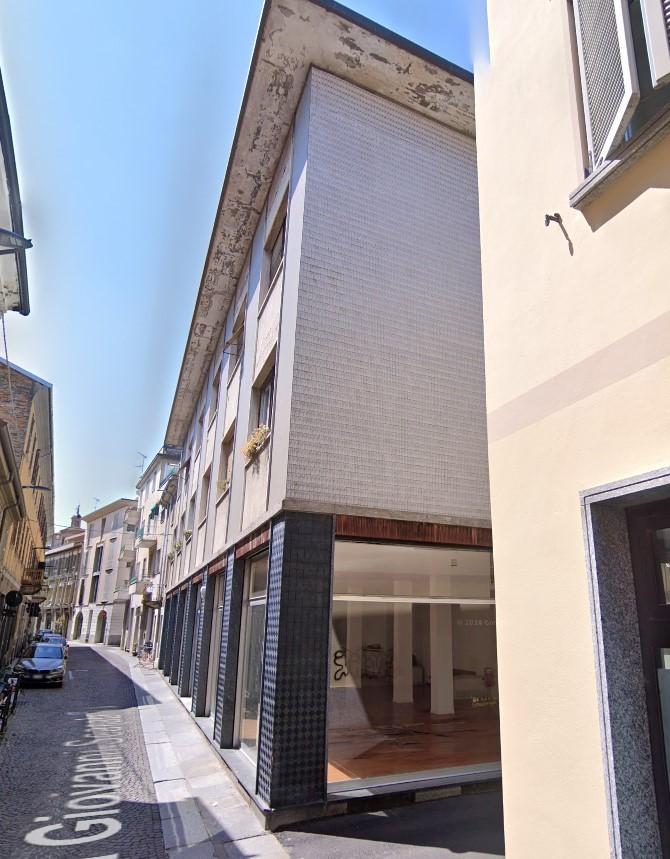 Ufficio in vendita a Voghera