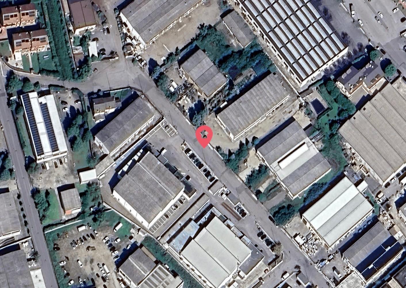 Capannone in vendita, Cura Carpignano prado