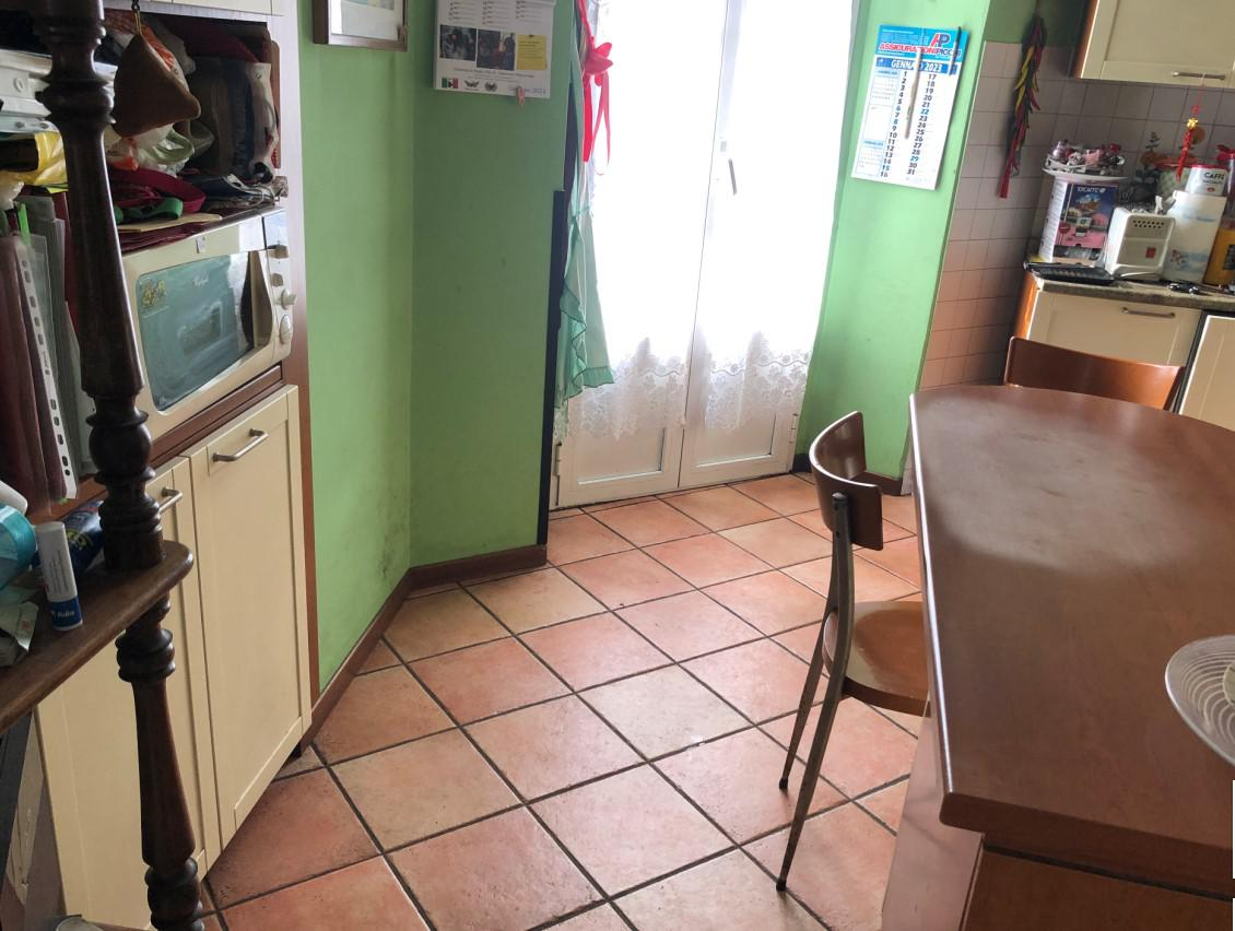 Trilocale con terrazzo a Rivanazzano