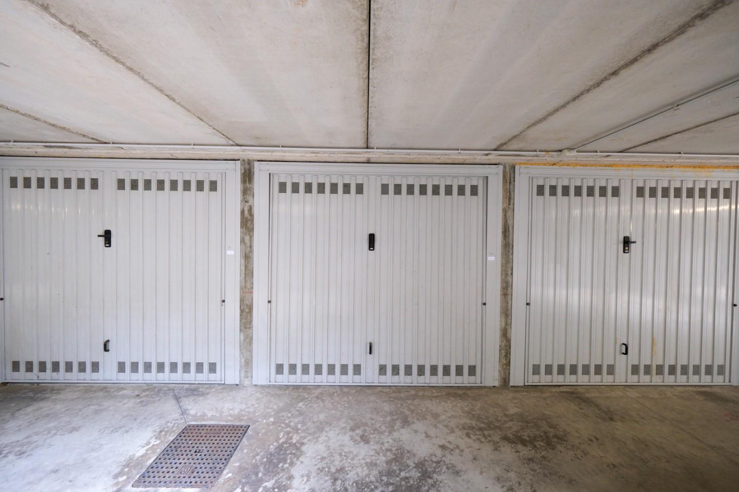 Box/Garage 16mq in vendita, Peschiera Borromeo bettola