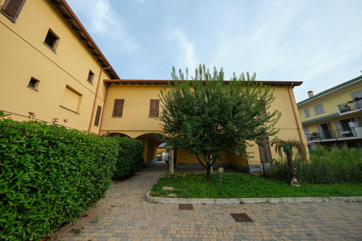 Trilocale in vendita, Peschiera Borromeo bettola