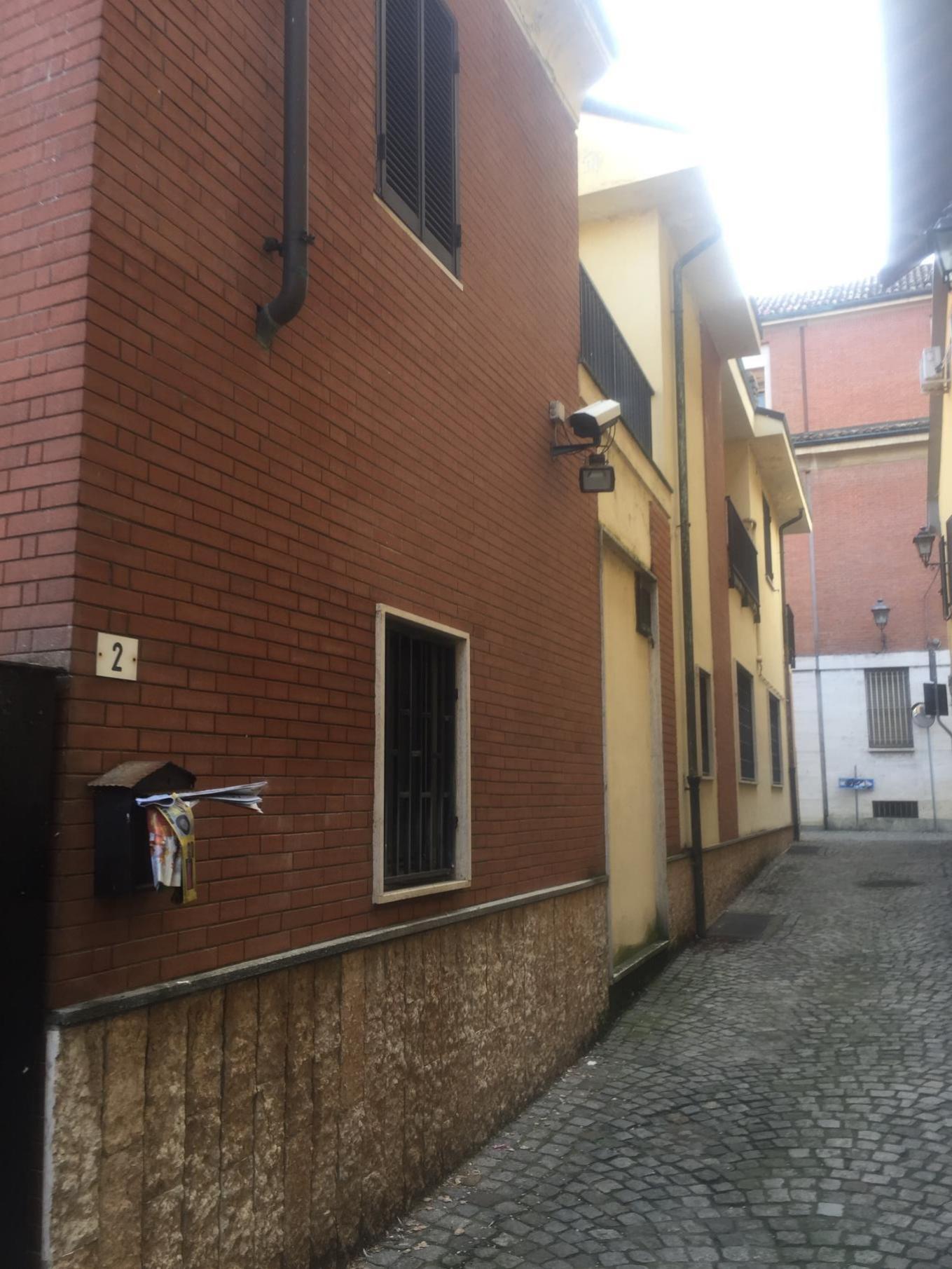 Negozio in vendita a Valenza