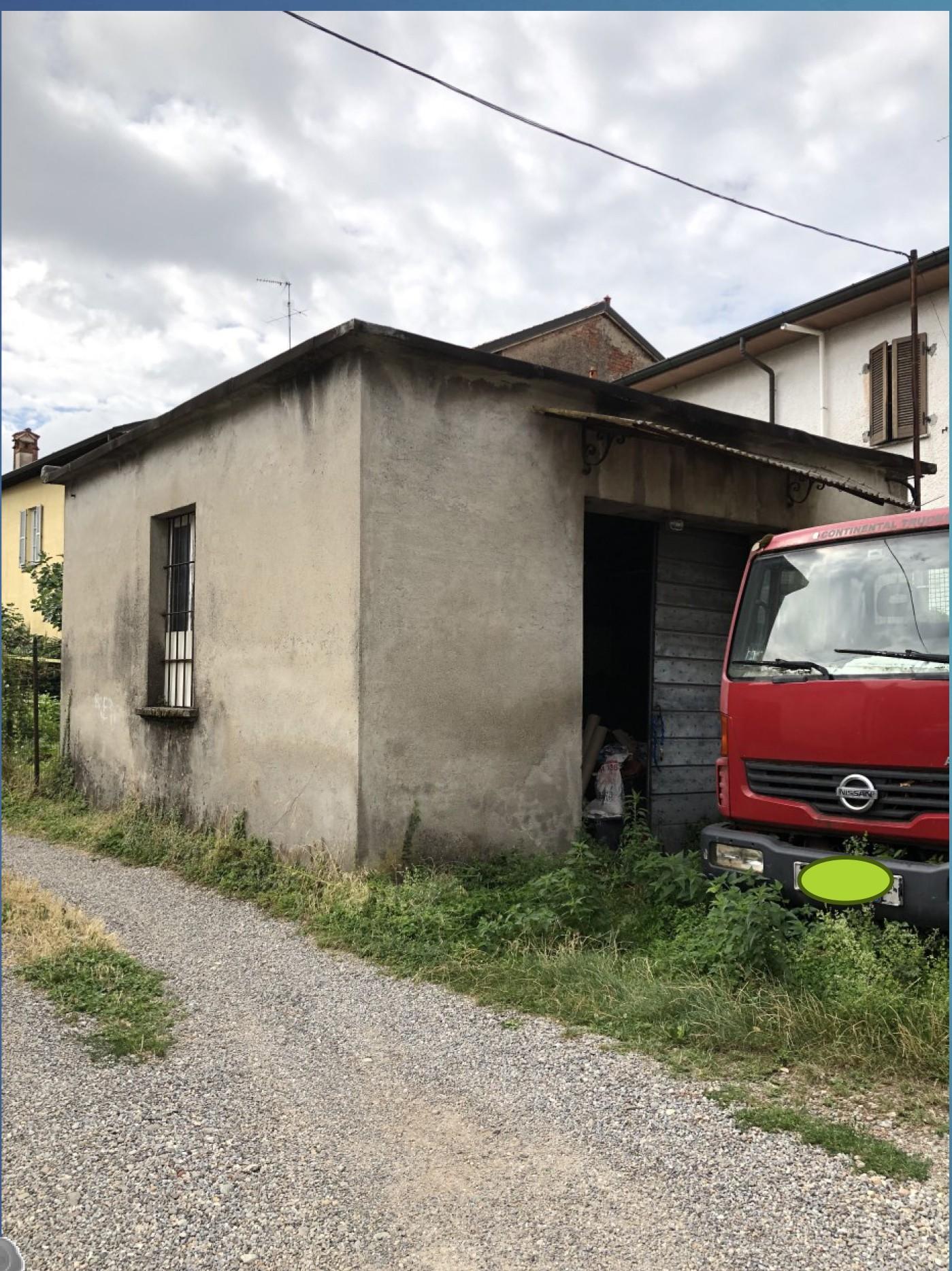 Box/Garage 33mq in vendita a Nerviano