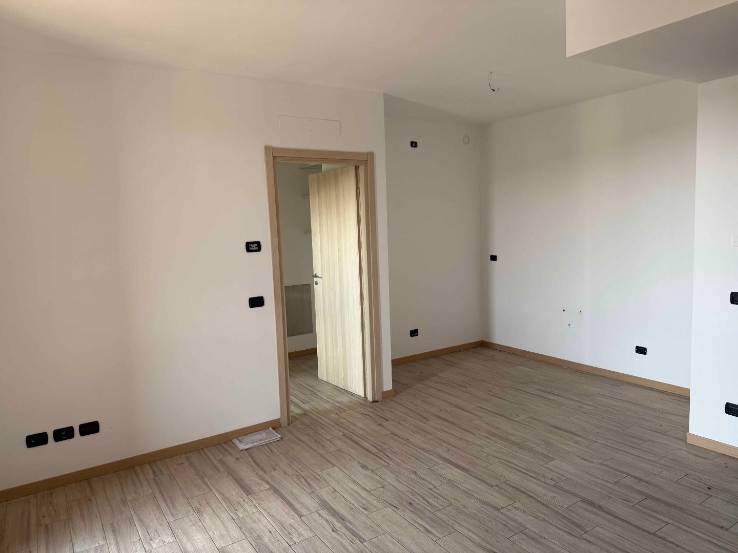 Trilocale in vendita a Travac� Siccomario