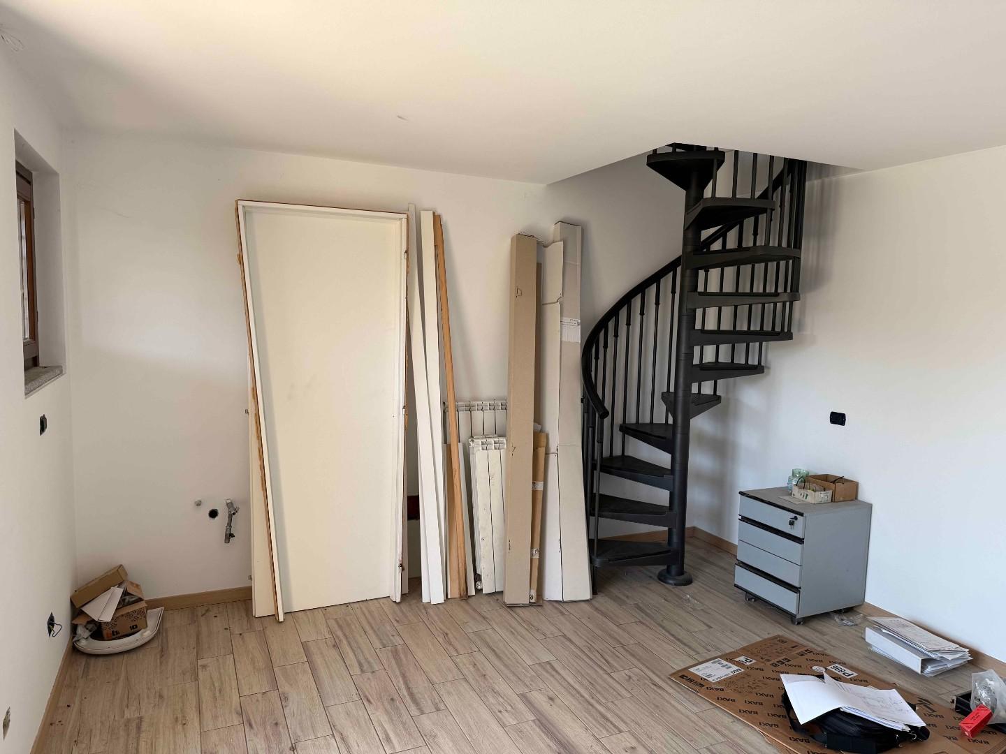 Trilocale in vendita a Travac� Siccomario