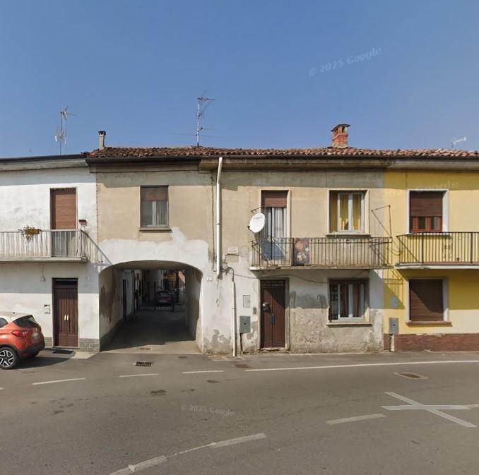 Quadrilocale da ristrutturare a Gambol�