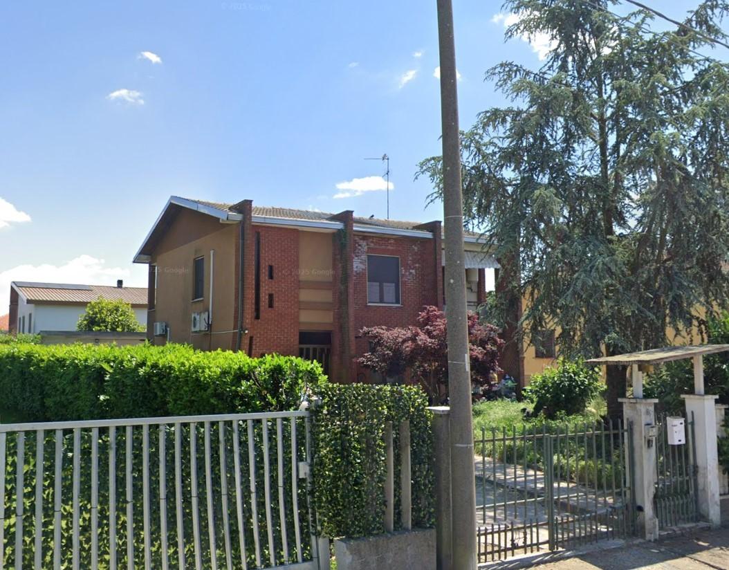 Villa da ristrutturare a Palestro