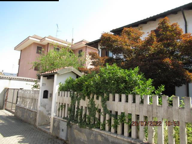 Villa in vendita a Parona