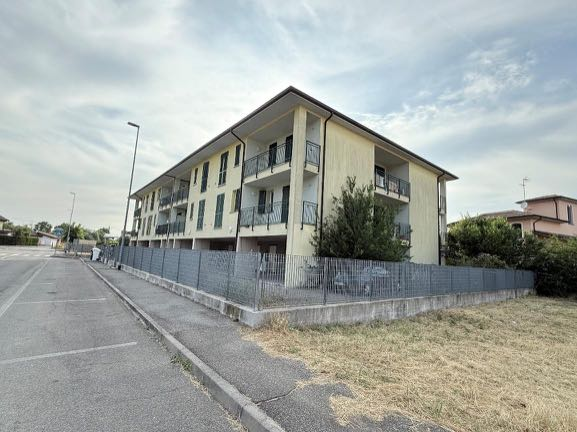 Casa indipendente in vendita a Broni