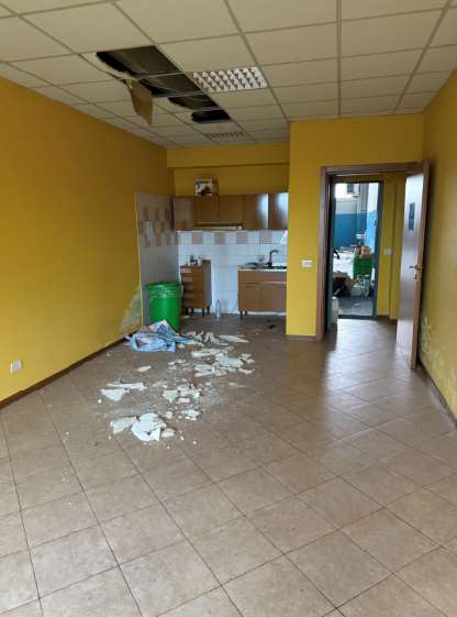 Capannone in vendita a Cavenago d'Adda