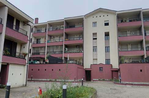 Trilocale con terrazzo a Liscate