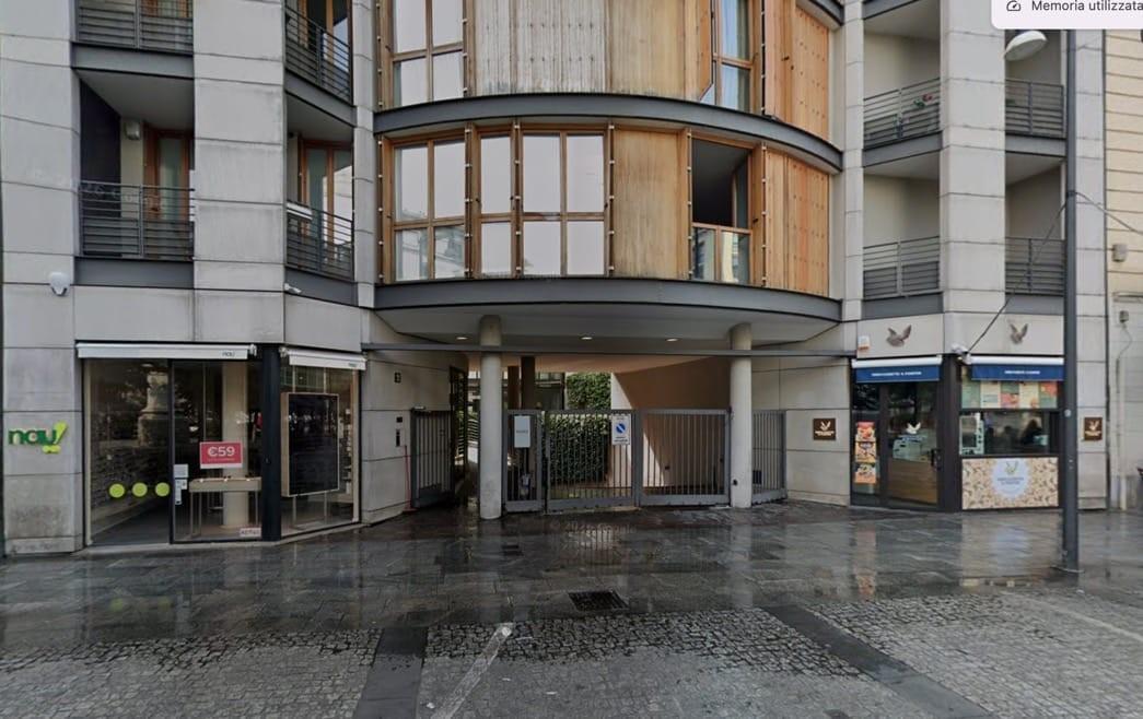 Negozio in vendita a Milano