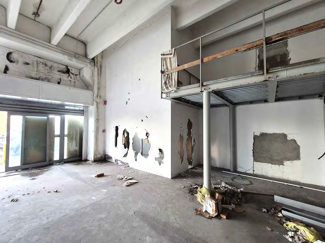 Negozio da ristrutturare a Milano