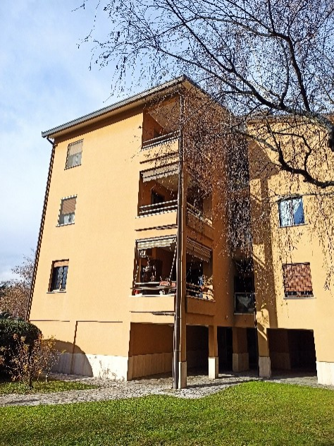 Trilocale in vendita a Arcore