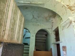 Villa da ristrutturare a Cozzo