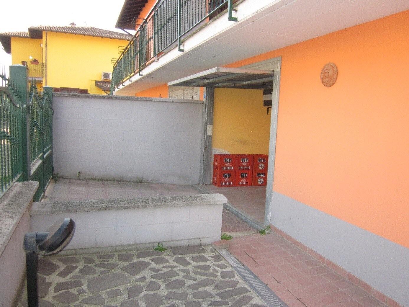 Villa in vendita a Dorno