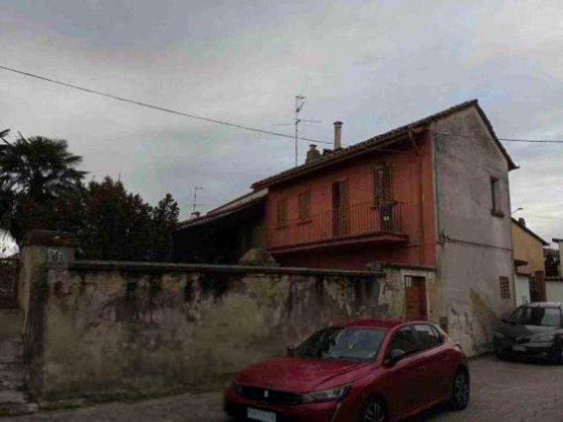 Casa indipendente in vendita a Zeme
