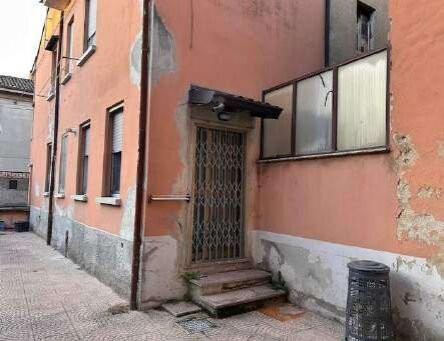 Villa in vendita a Senna Lodigiana
