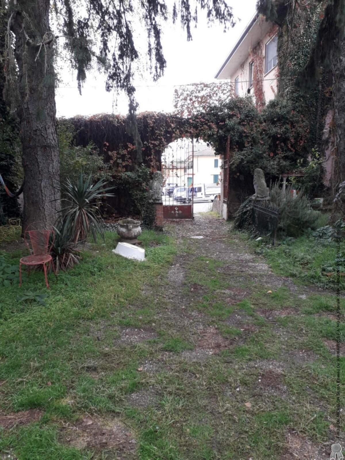 Appartamento in vendita a Torre Beretti e Castellaro