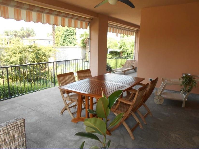 Villa in vendita a Gorla Minore
