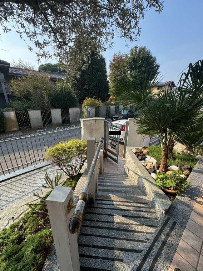 Villa in vendita a Marnate
