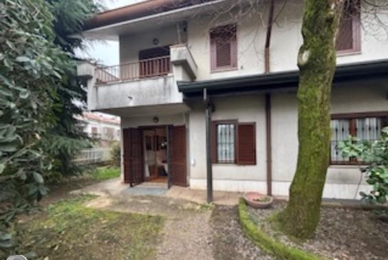 Villa in vendita a Gorgonzola