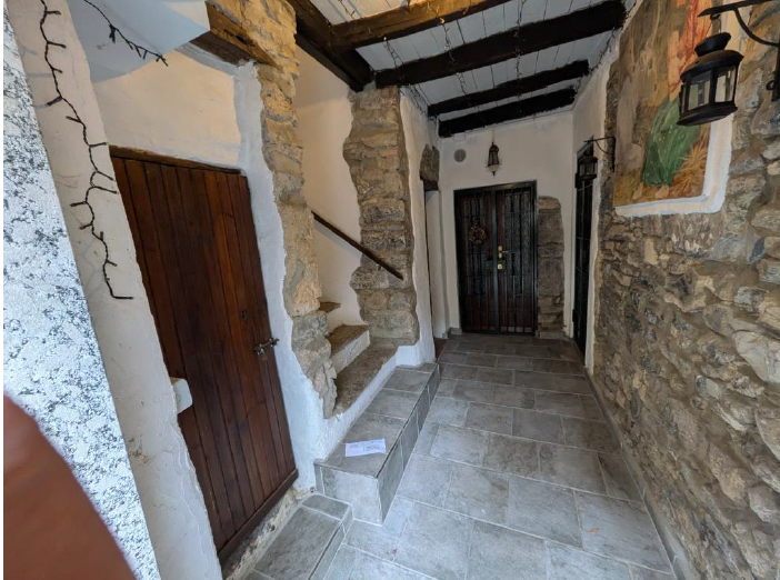 Stabile/Palazzo in vendita a Dizzasco