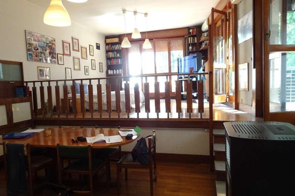 Negozio in vendita a Trezzo sull'Adda