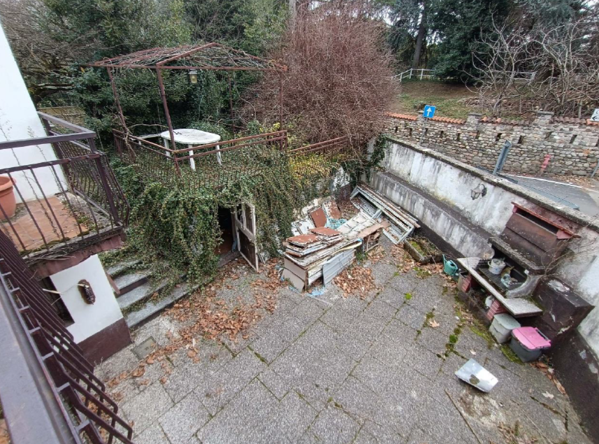 Appartamento con giardino a Caronno Varesino