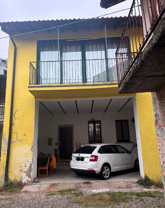 Appartamento in vendita a Sangiano