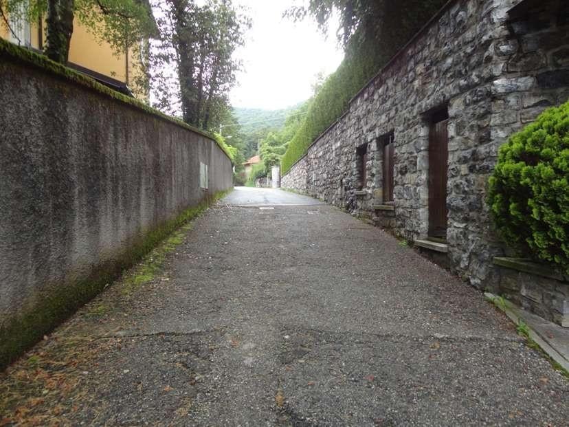 Villa Bifamiliare in vendita a Sormano