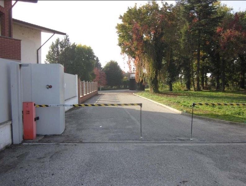 Capannone in vendita a Mede