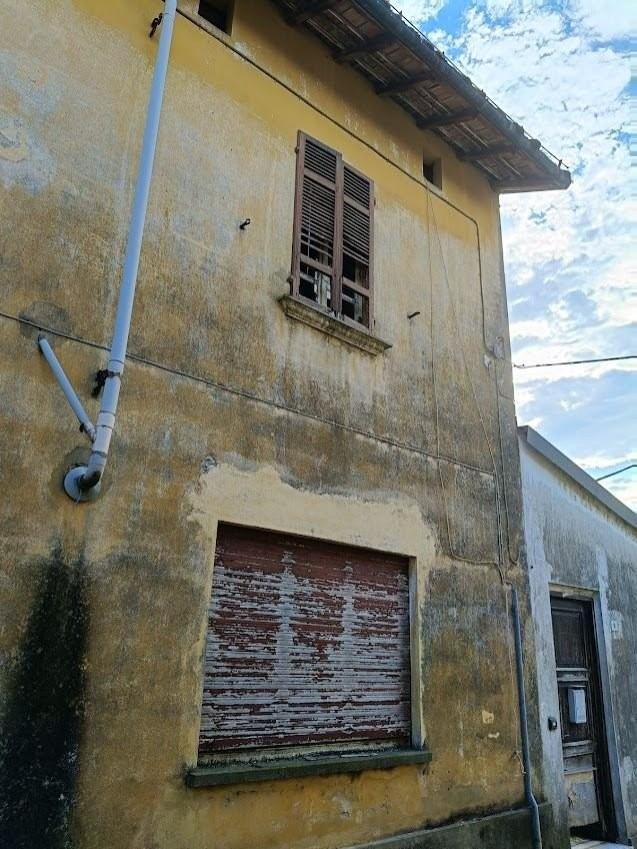 Appartamento in vendita a Rosasco
