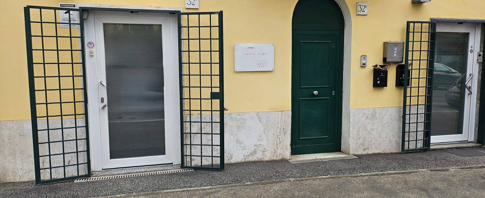 Locale commerciale in vendita a Roma, Vigne nuove