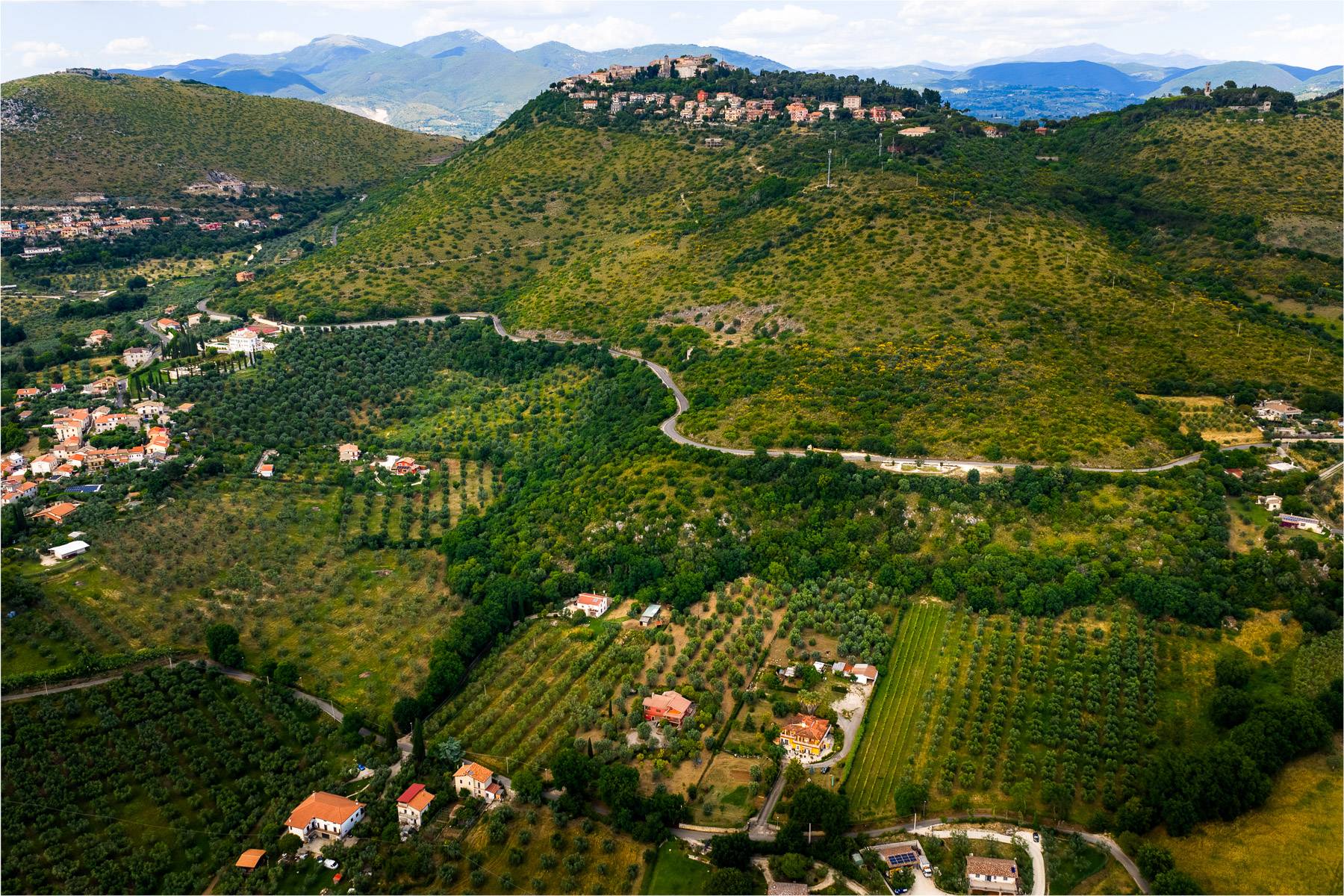 Villa storica in vendita a Fara in Sabina, Coltodino