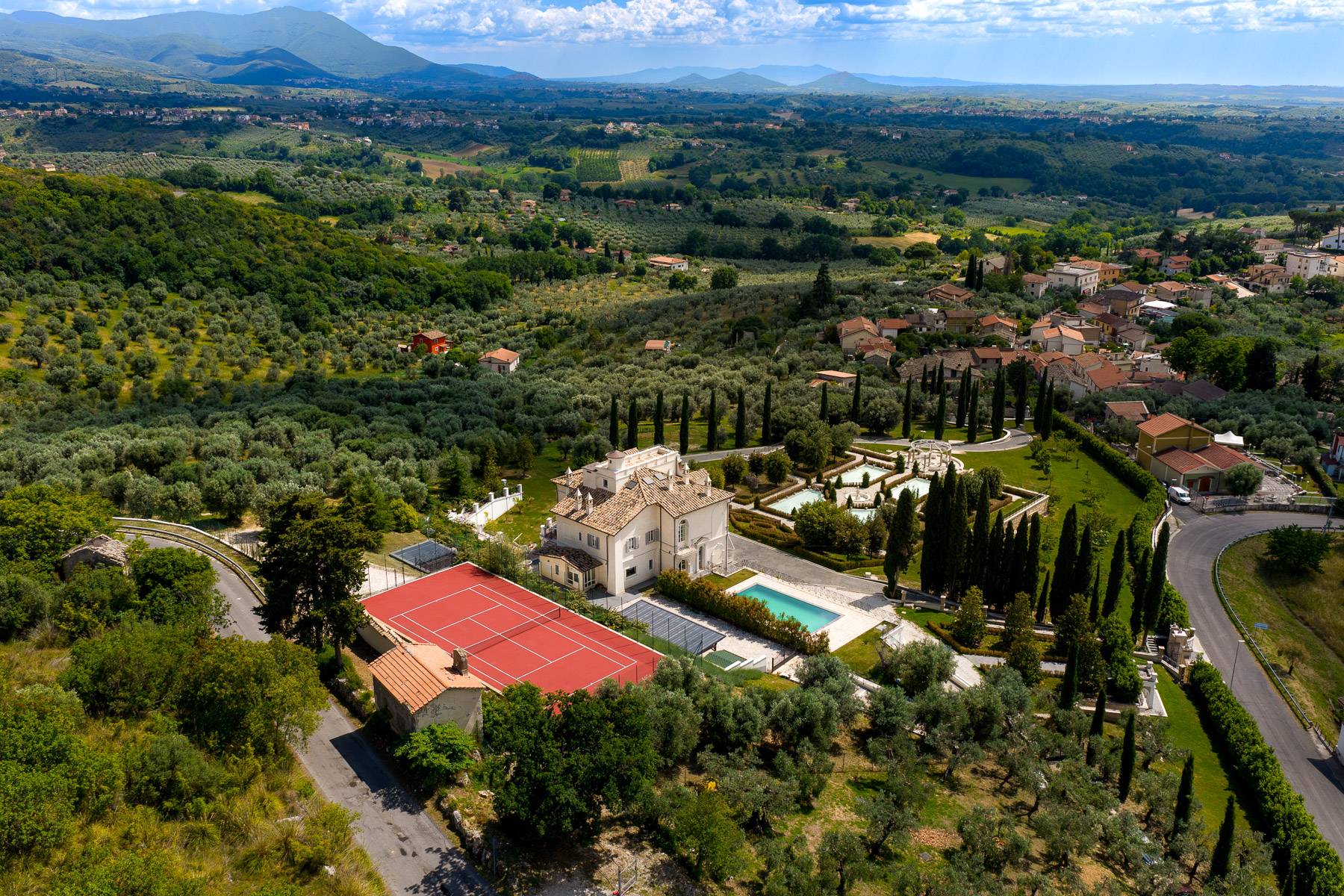 Villa storica in vendita a Fara in Sabina, Coltodino